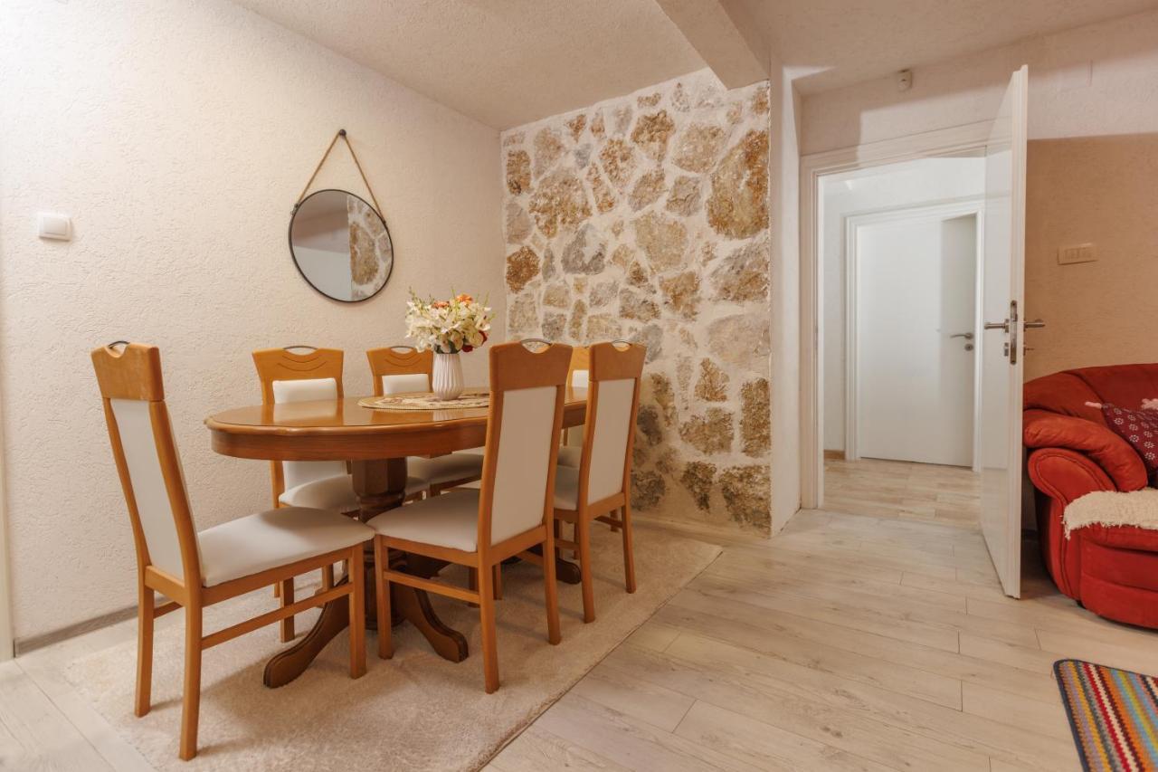 Family Spa Apartments Sunny&Shiny Savnik Ngoại thất bức ảnh
